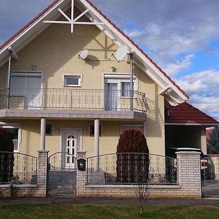 Natalie Appartment Бюк Экстерьер фото
